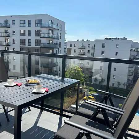 Daire Climatic / Ul.grudziadzka / 2km From The Beach Gdansk